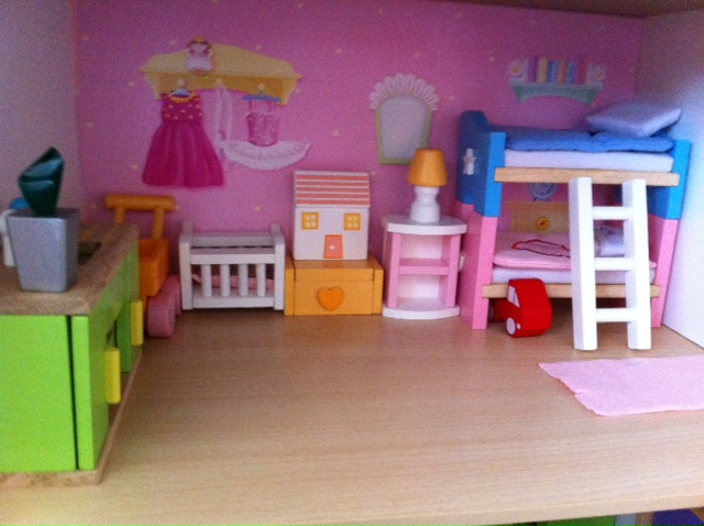 Sweetheart Cottage Dolls House Review