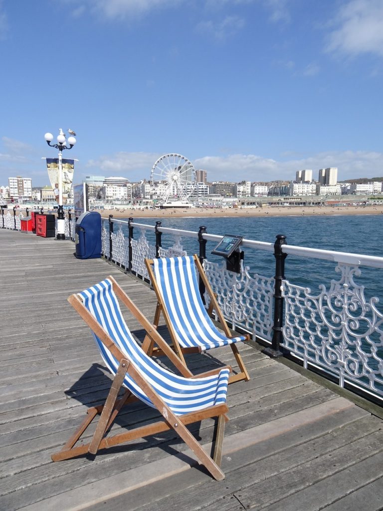deckchairs-327168_1280